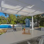 Villa avec Piscine - Cuisine d'été - Plages à pieds Villa Six-Fours-les-Plages